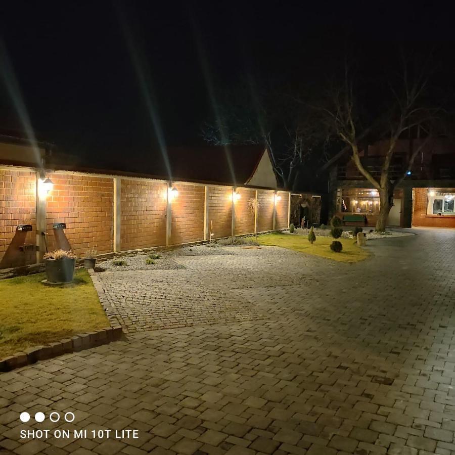 Apartament City La Casa Piano House ,Cu Parcare Alba Iulia Ngoại thất bức ảnh